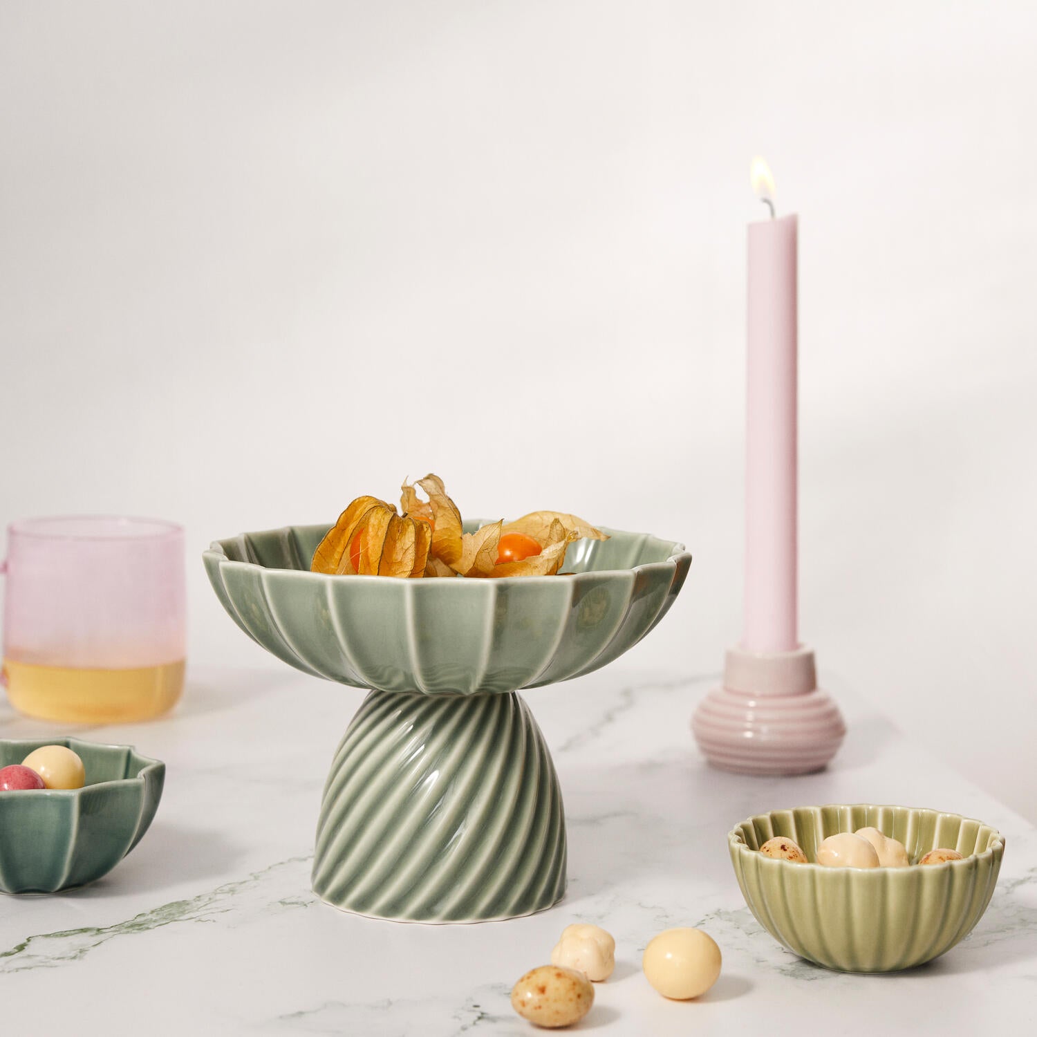 Samsurium skål på fod - Eucalyptus